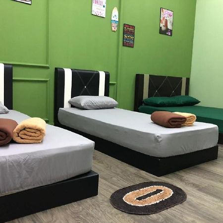 Ny Tropical Backpackers Hostel เดอซารู ภายนอก รูปภาพ