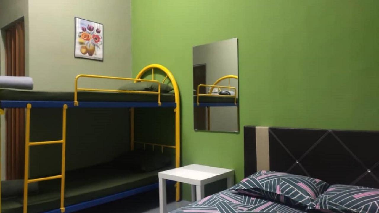 Ny Tropical Backpackers Hostel เดอซารู ภายนอก รูปภาพ